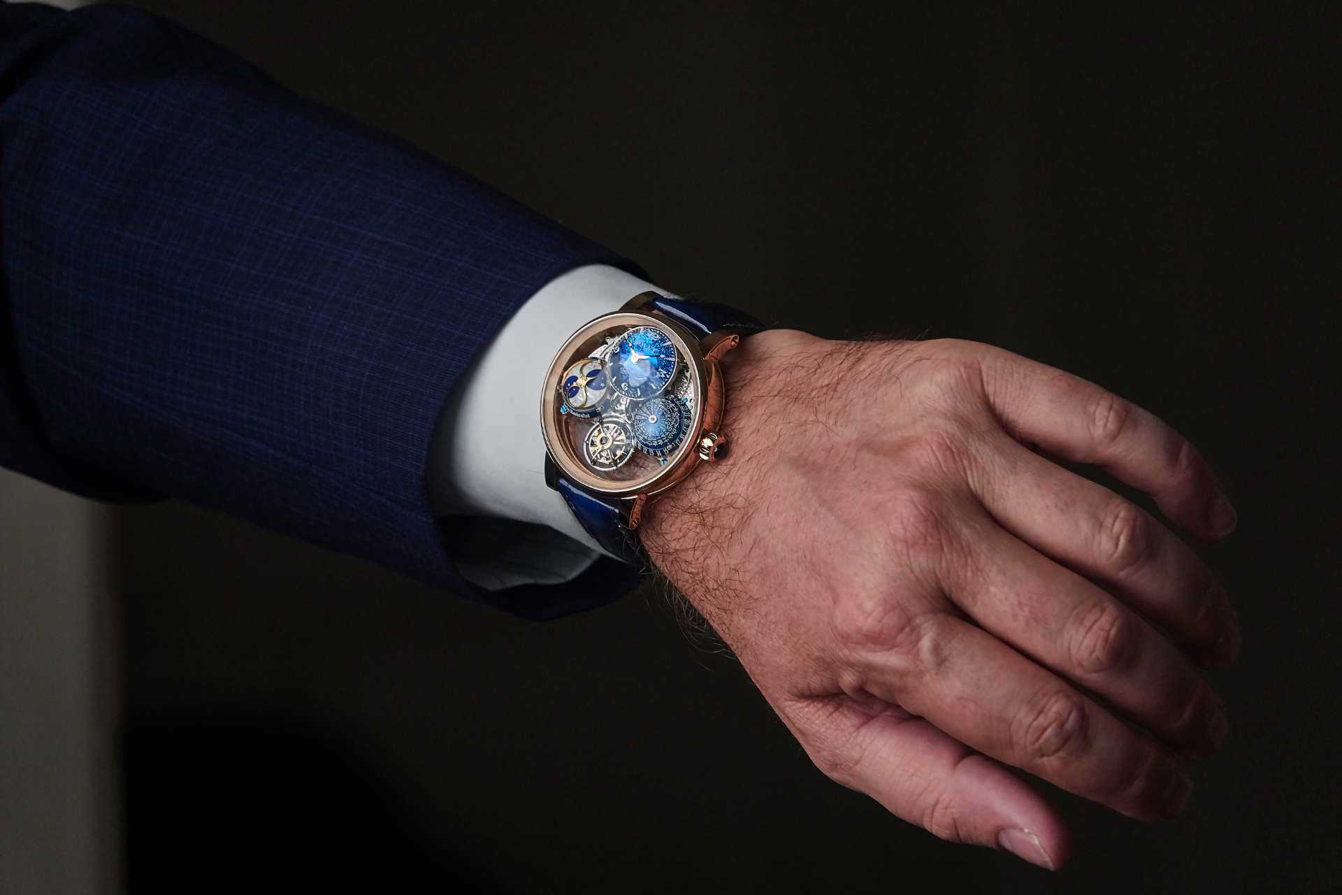WATCHMAKING MODEL PHOTOGRAPHY